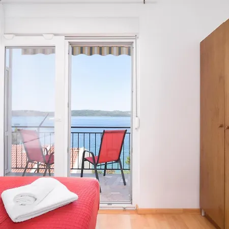 Apartament A1-apt W Shared Pool & Balcony Next To The