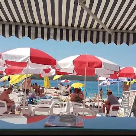 Apartmán A1-apt W Shared Pool & Balcony Next To The