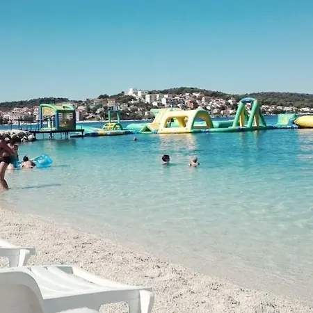 Apartmán A1-apt W Shared Pool & Balcony Next To The