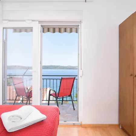 A1-apt W Shared Pool & Balcony Next To The Apartmán *