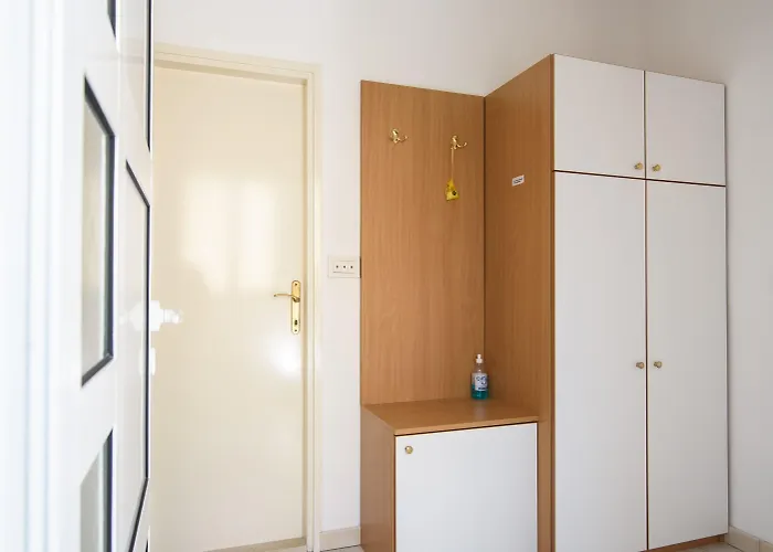 Апартаменты A1-apt W Shared Pool & Balcony Next To The *