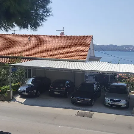 A1-apt W Shared Pool & Balcony Next To The * Τρογκίρ